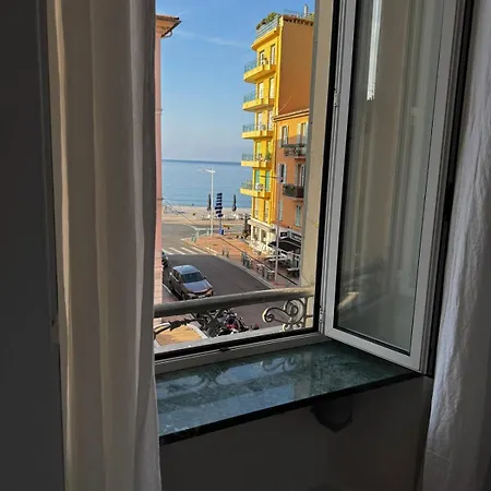 Maison Ferro *