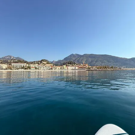 Maison Ferro * Μεντόν