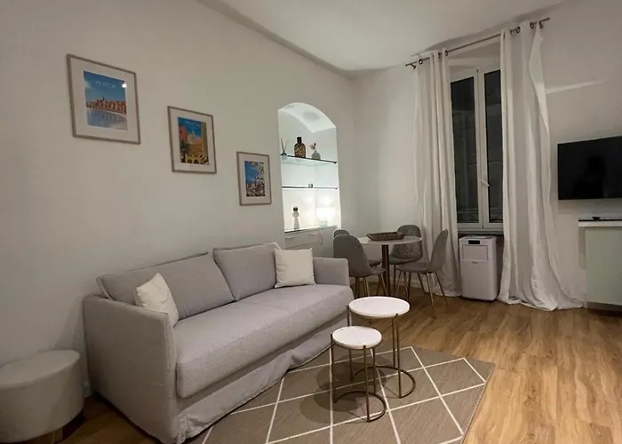 Maison Ferro * مينتون